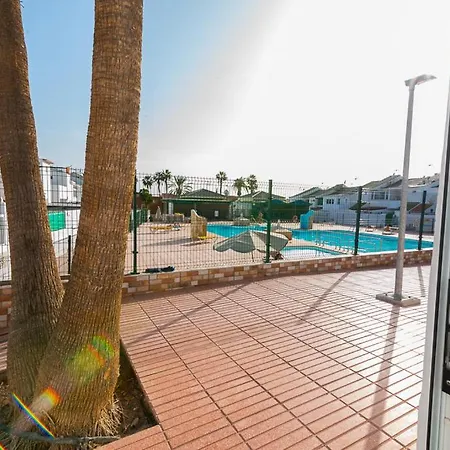 Deluxe Duplex Private Parking Apartman *