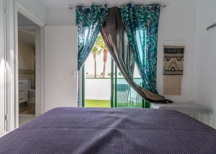 Deluxe Duplex Private Parking شقة ماسبالوماس