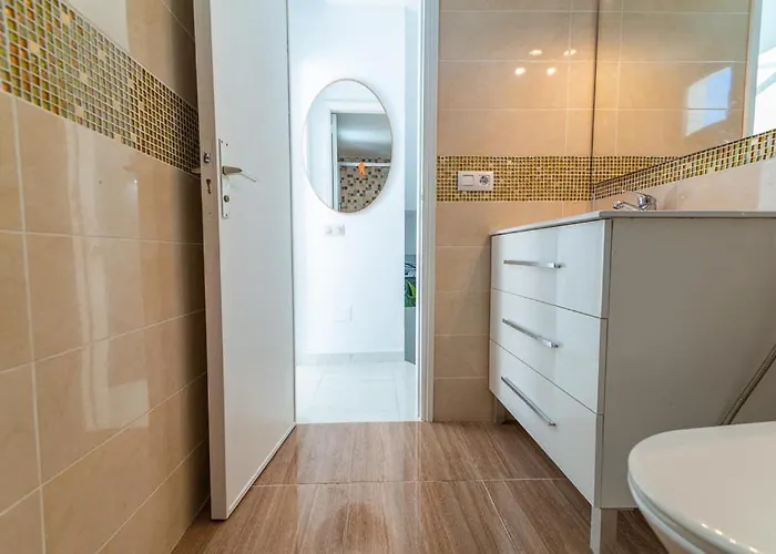 Deluxe Duplex Private Parking