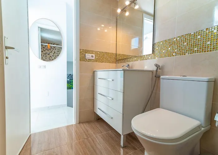 Deluxe Duplex Private Parking