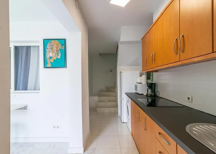 Апартаменты Deluxe Duplex Private Parking *