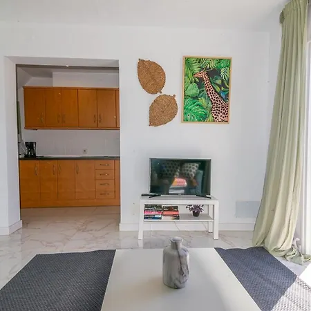 Deluxe Duplex Private Parking Apartman